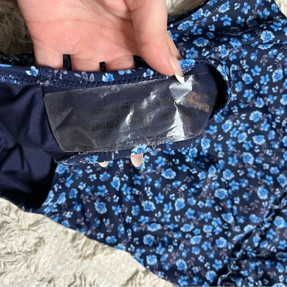 Old Navy floral one piece swimsuit - Picture 3 of 8